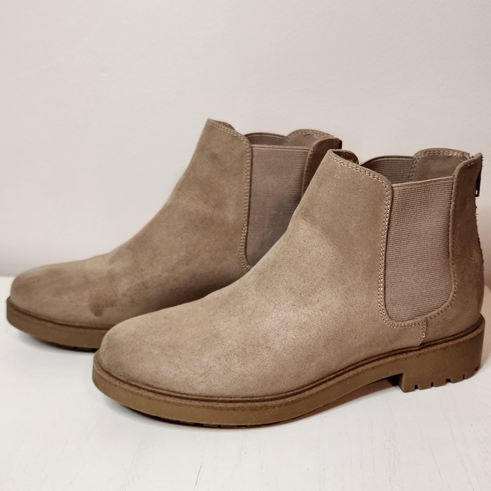 Espirit Tan Suede Boots